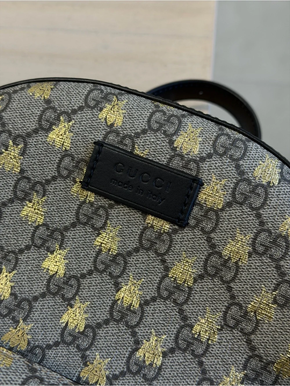 Gucci GG Supreme Bee Backpack